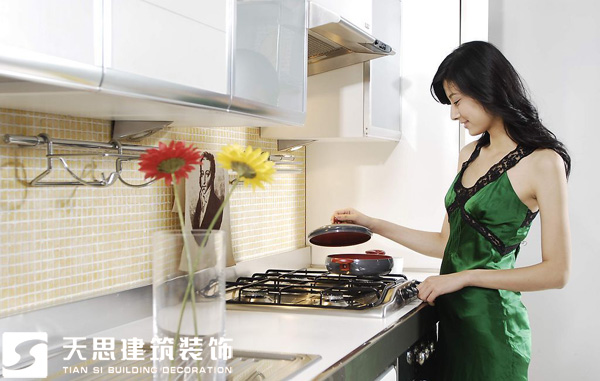 <a href=http://www.zxx168.com/anli/ target=_blank class=infotextkey>合肥工裝</a>公司